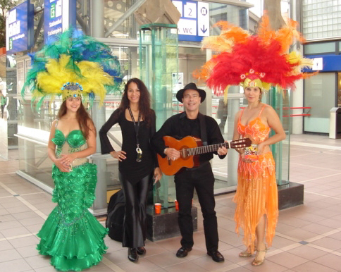 Caribische muziek promotie team